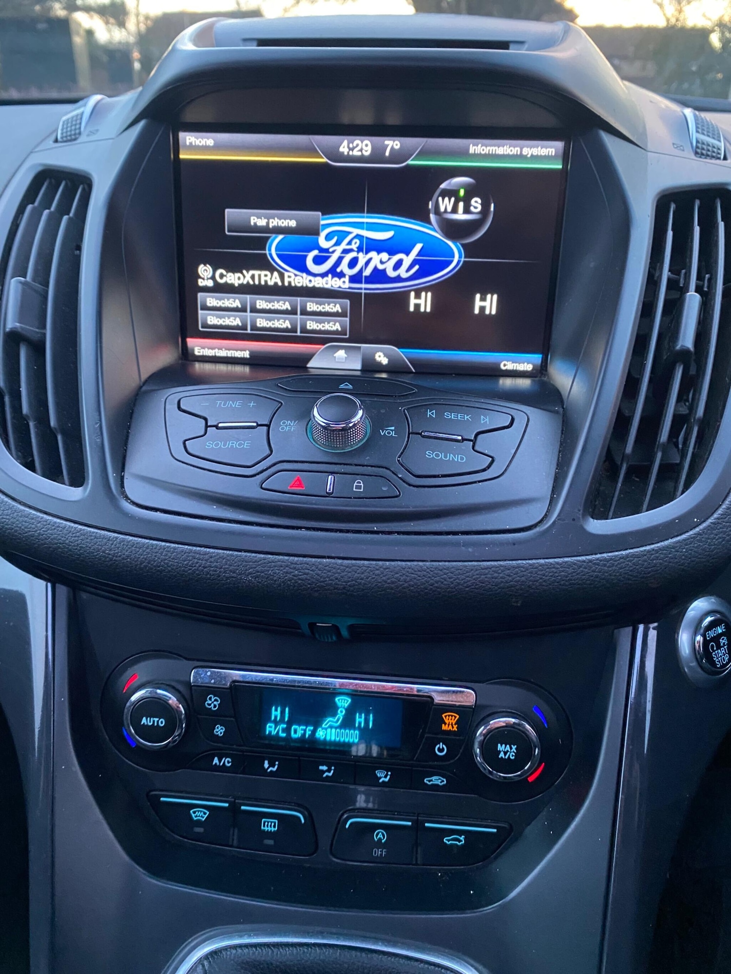 Used Ford Kuga 2016 for sale - 77320370: Photo 11