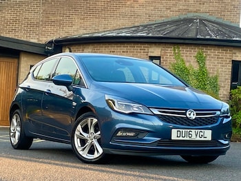 Vauxhall - Astra