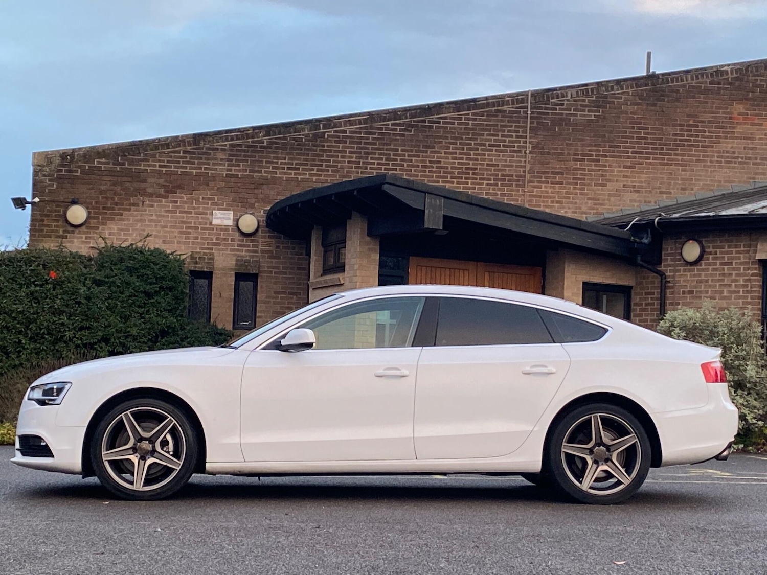 Used Audi A5 2012 for sale - 77549555: Photo 2