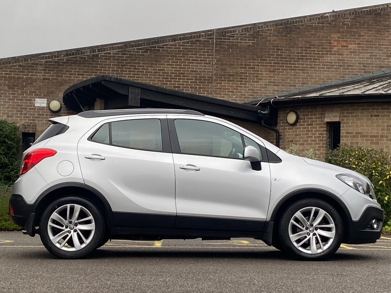 Used Vauxhall Mokka 2015 for sale - 76607966: Photo 3