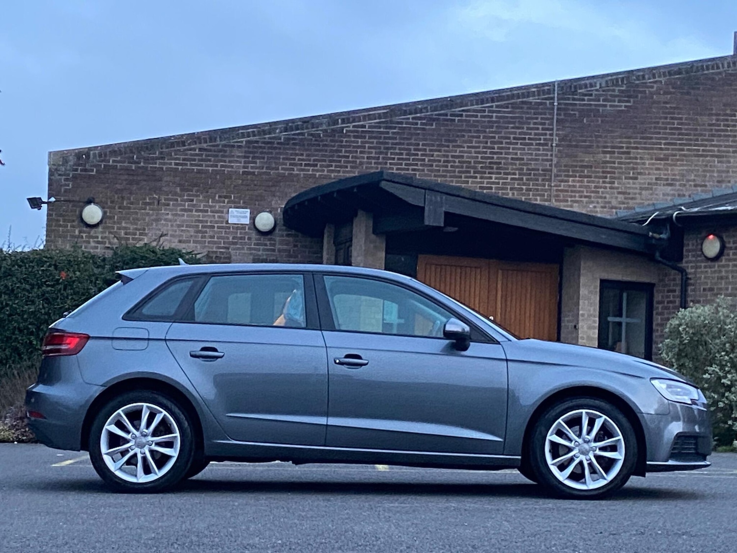 Used Audi A3 2016 for sale - 77838971: Photo 3