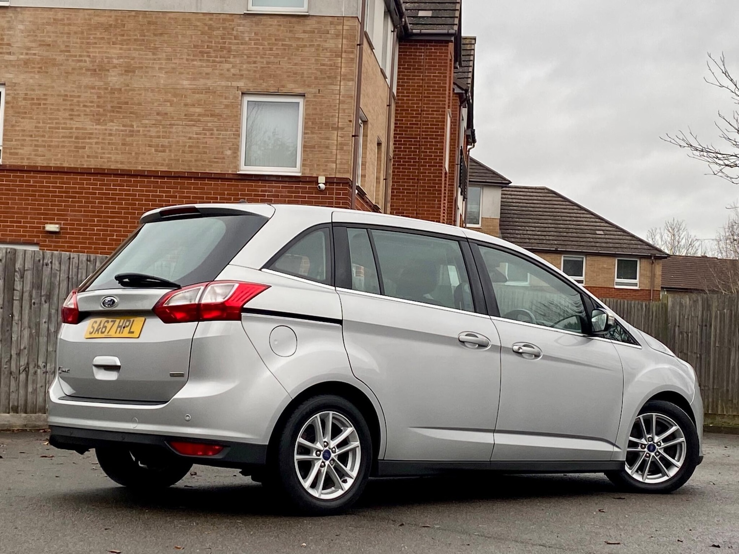 Used Ford Grand C-Max 2017 for sale - 76918589: Photo 19