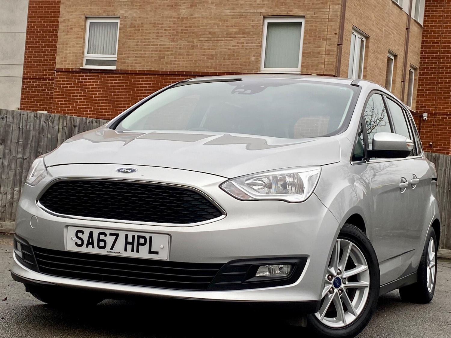 Used Ford Grand C-Max 2017 for sale - 76918589: Photo 3