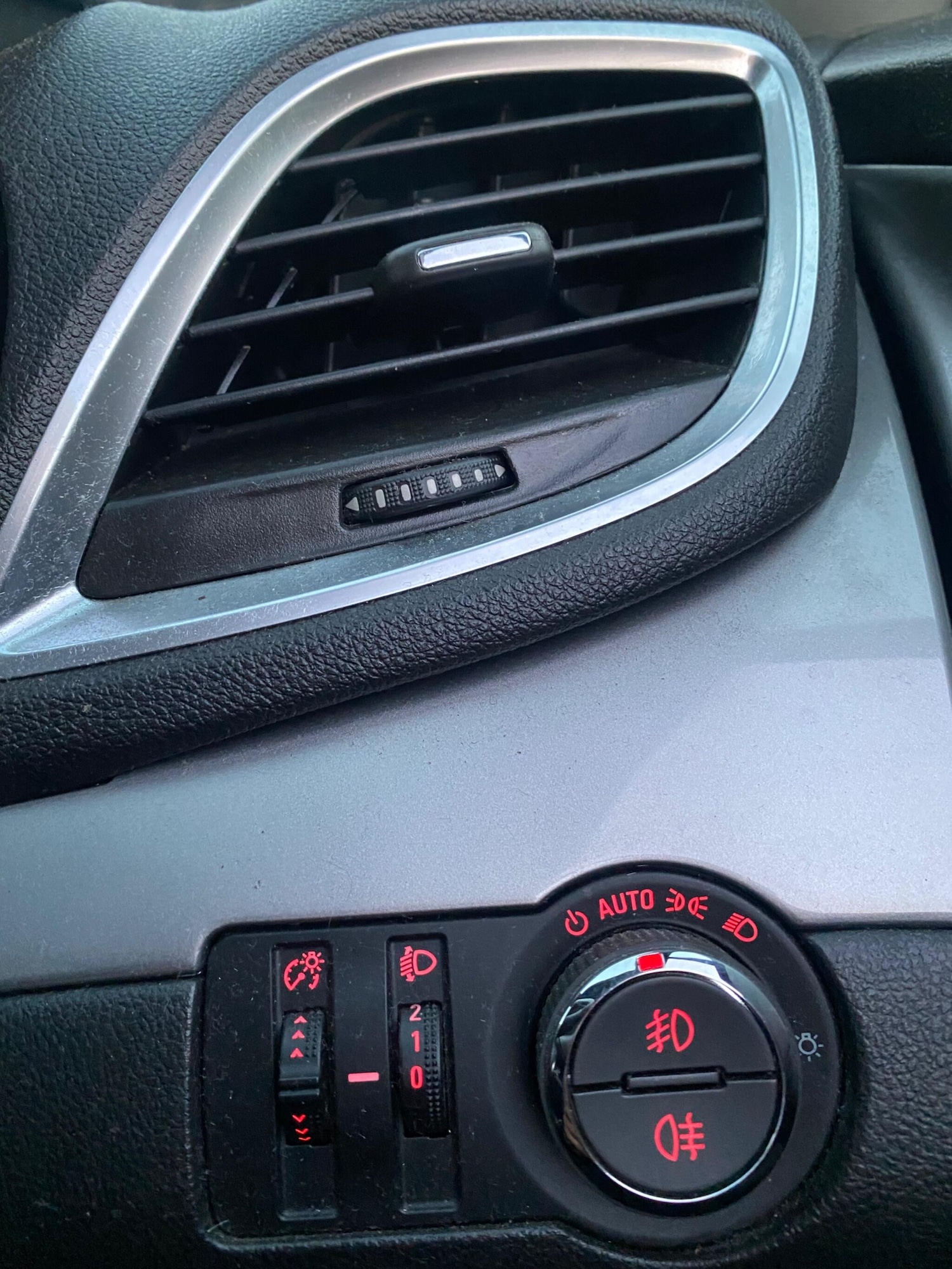 Used Vauxhall Mokka 2015 for sale - 76499583: Photo 17