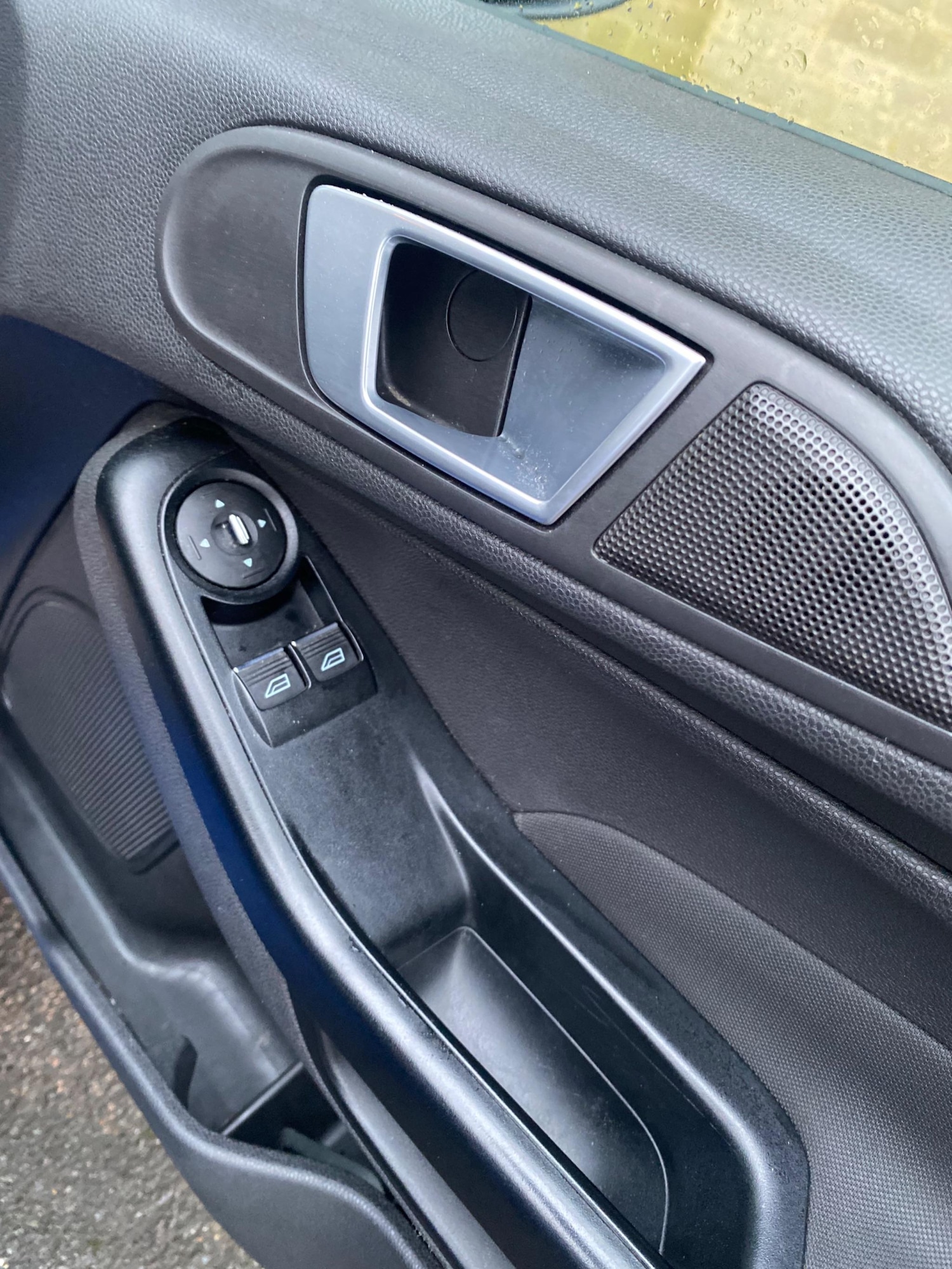 Used Ford Fiesta 2013 for sale - 77166779: Photo 28