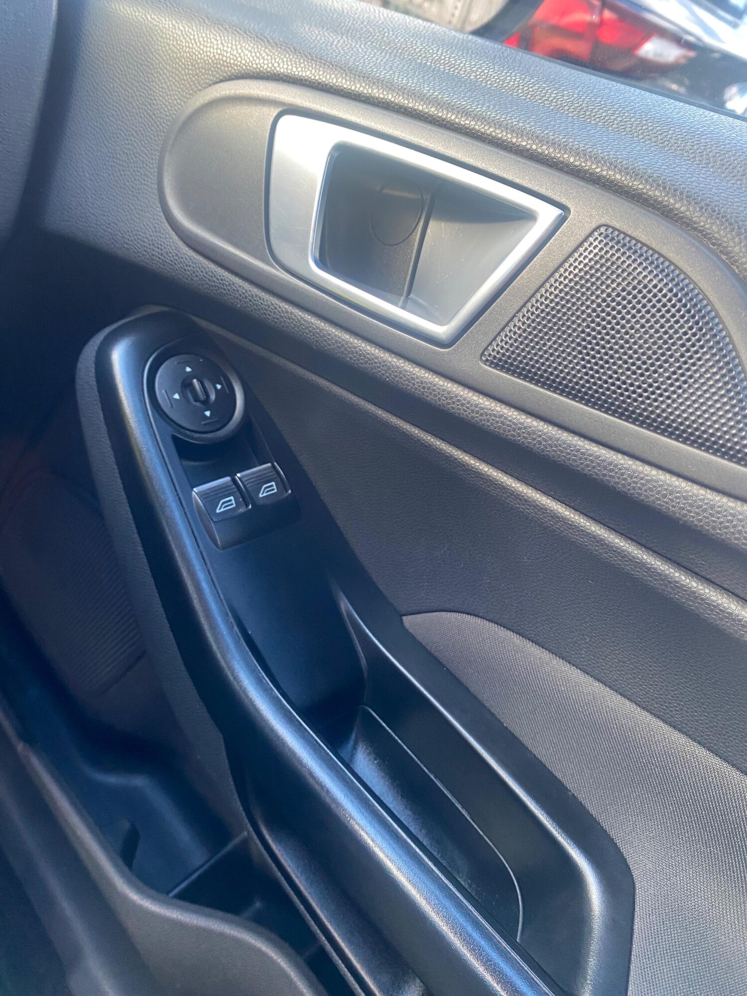 Used Ford Fiesta 2015 for sale - 77331698: Photo 34