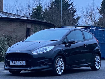 Used Ford Fiesta 2015 for sale - 77331698: Photo