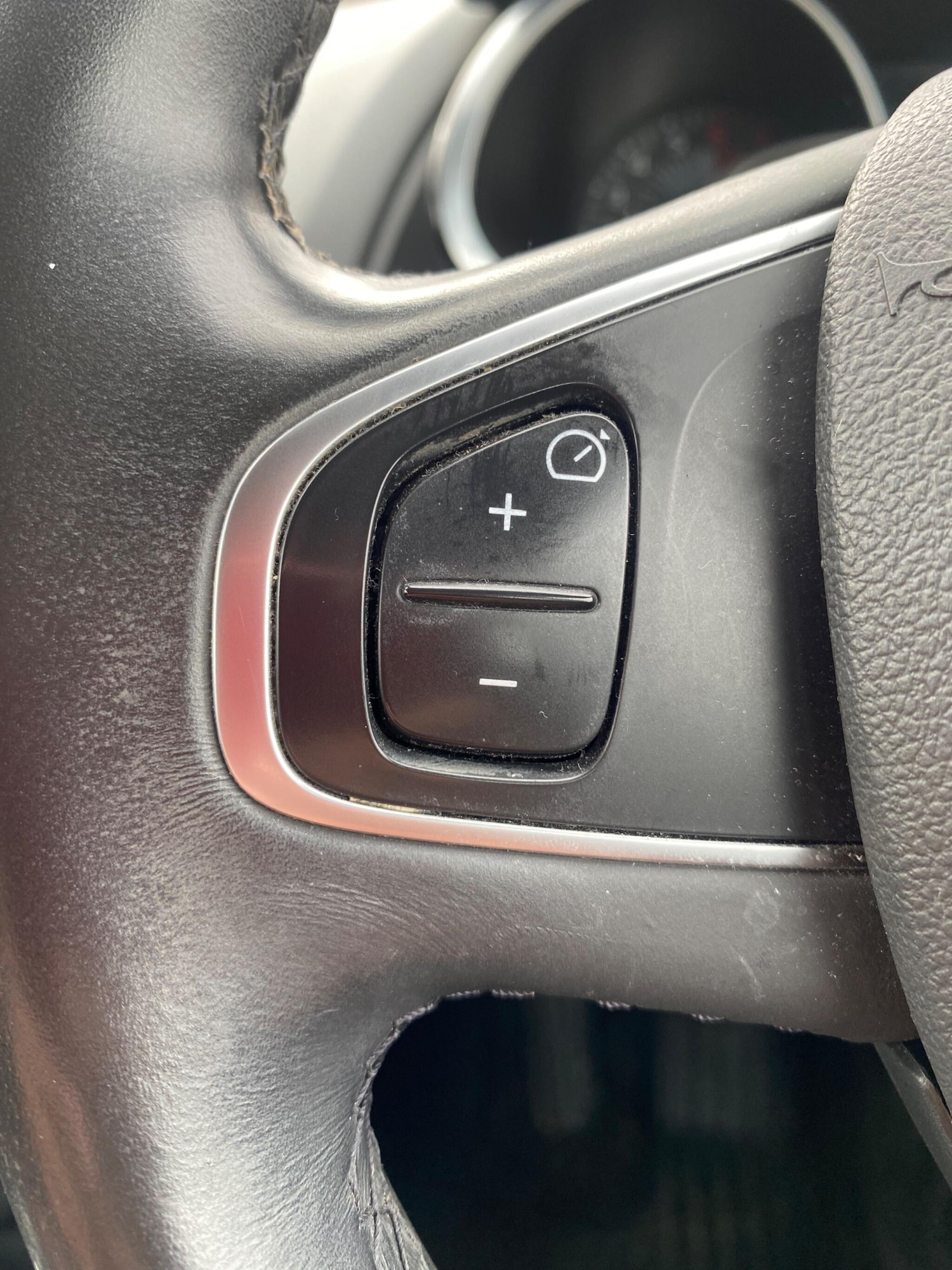 Used Renault Clio 2016 for sale - 76314587: Photo 17