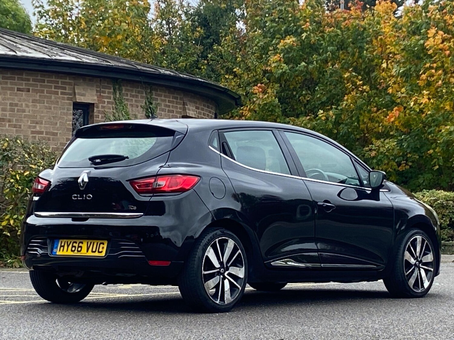 Used Renault Clio 2016 for sale - 76314587: Photo 24