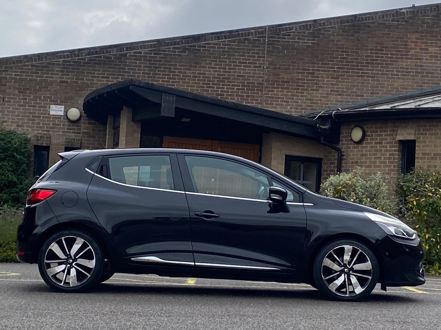 Used Renault Clio 2016 for sale - 76314587: Photo 27