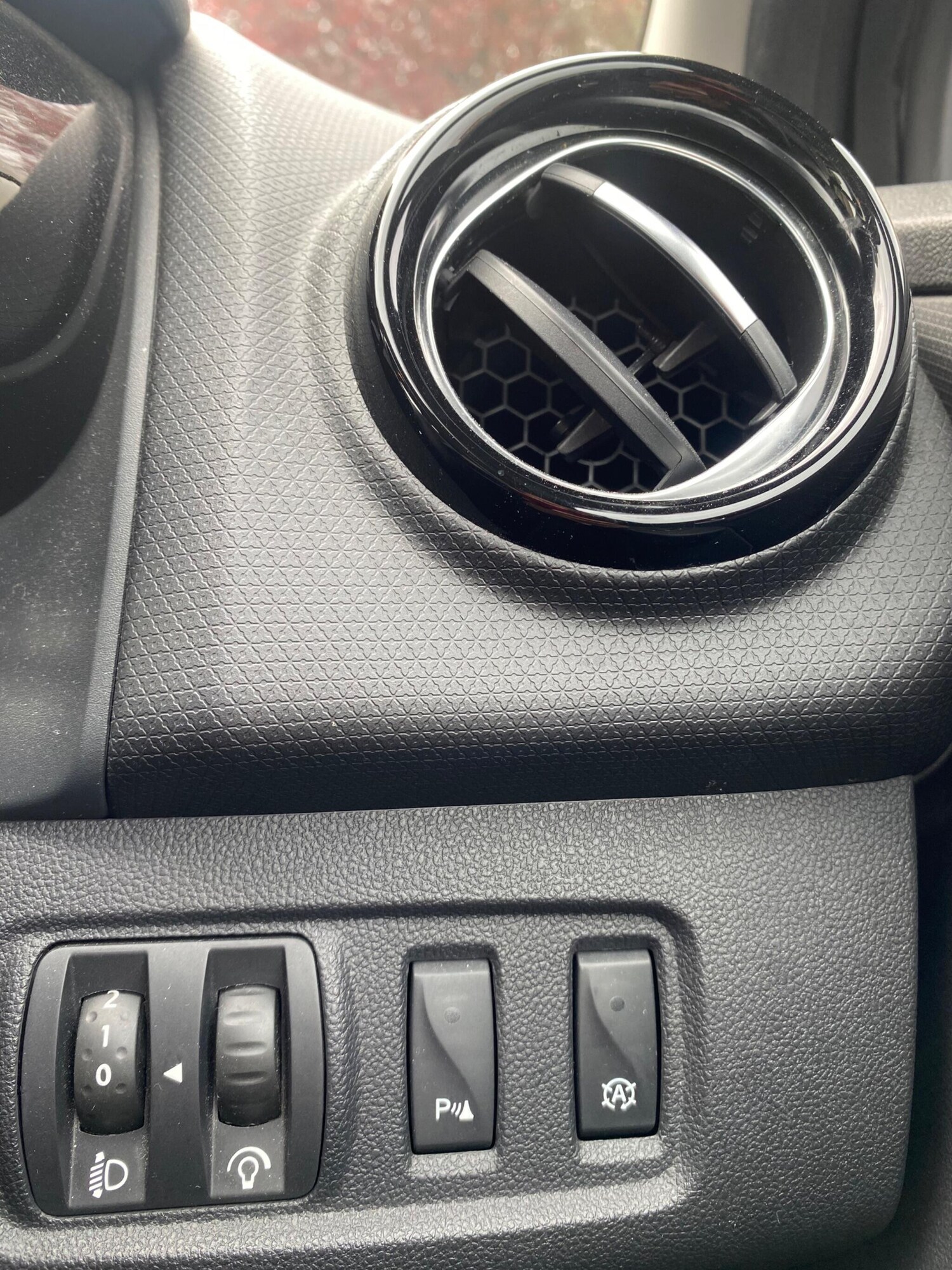 Used Renault Clio 2016 for sale - 76314587: Photo 29