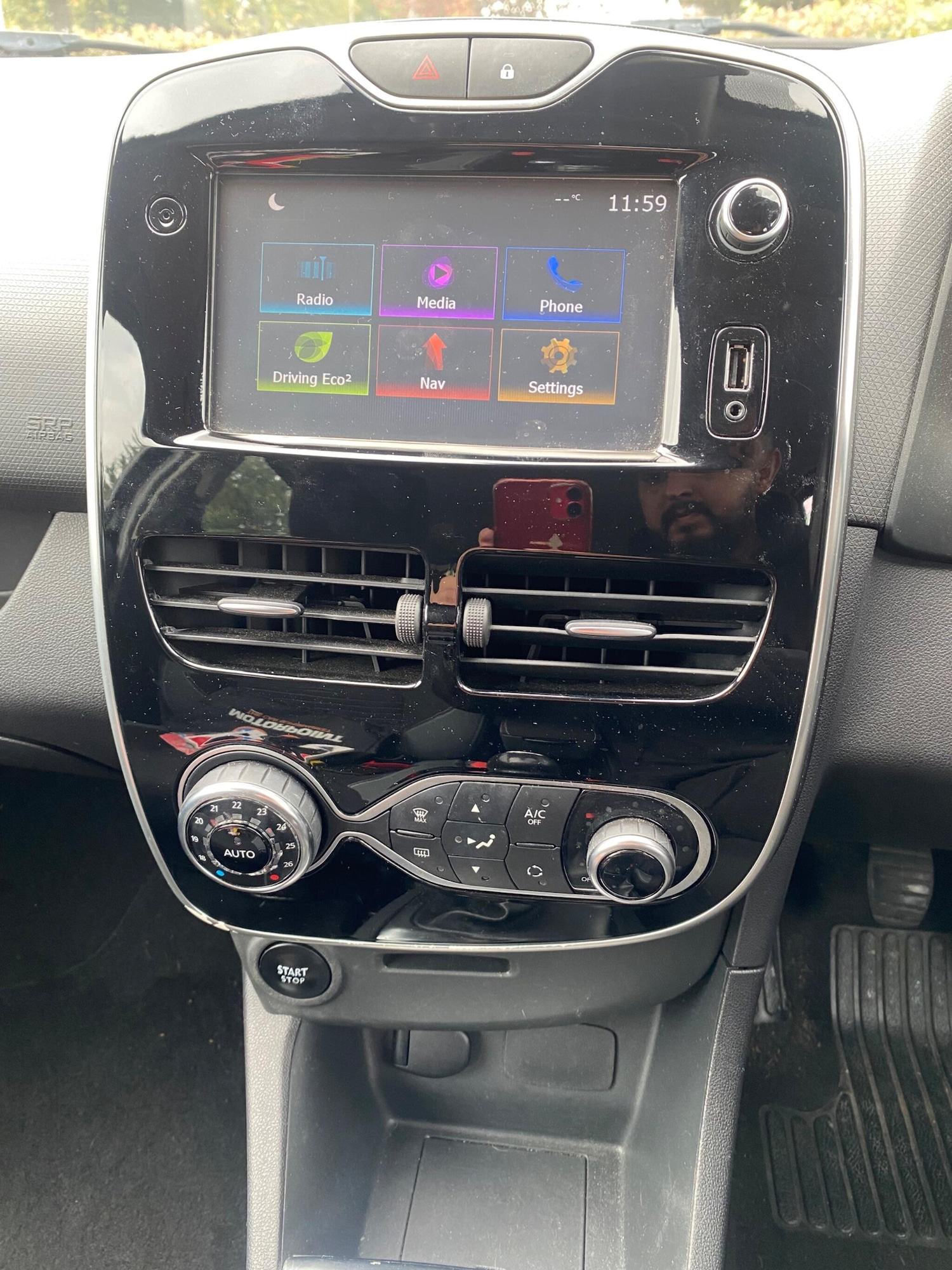 Used Renault Clio 2016 for sale - 76314587: Photo 5