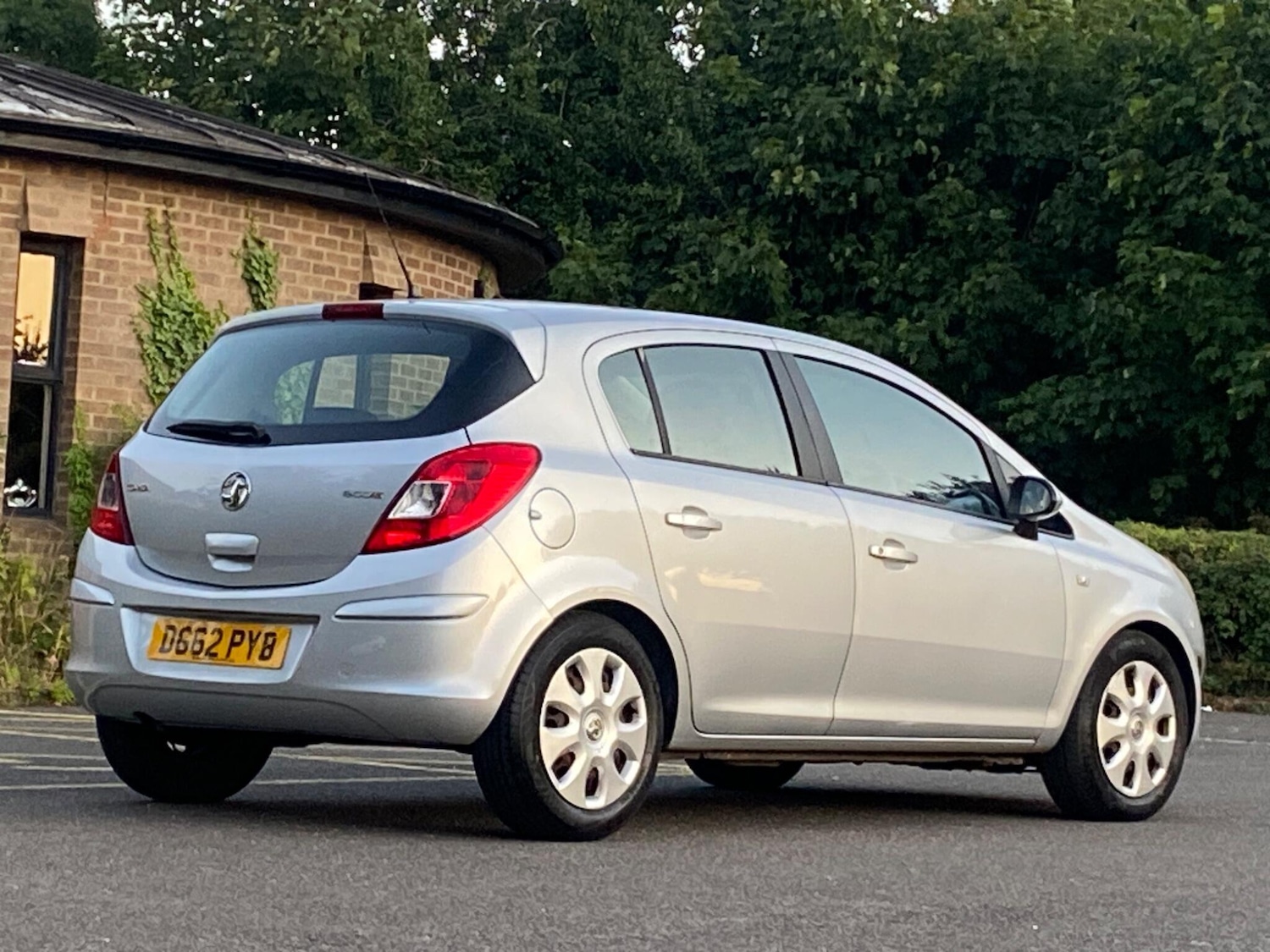 Vehicle 29