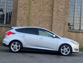 Used Ford Focus 2015 for sale - 74337310: Photo