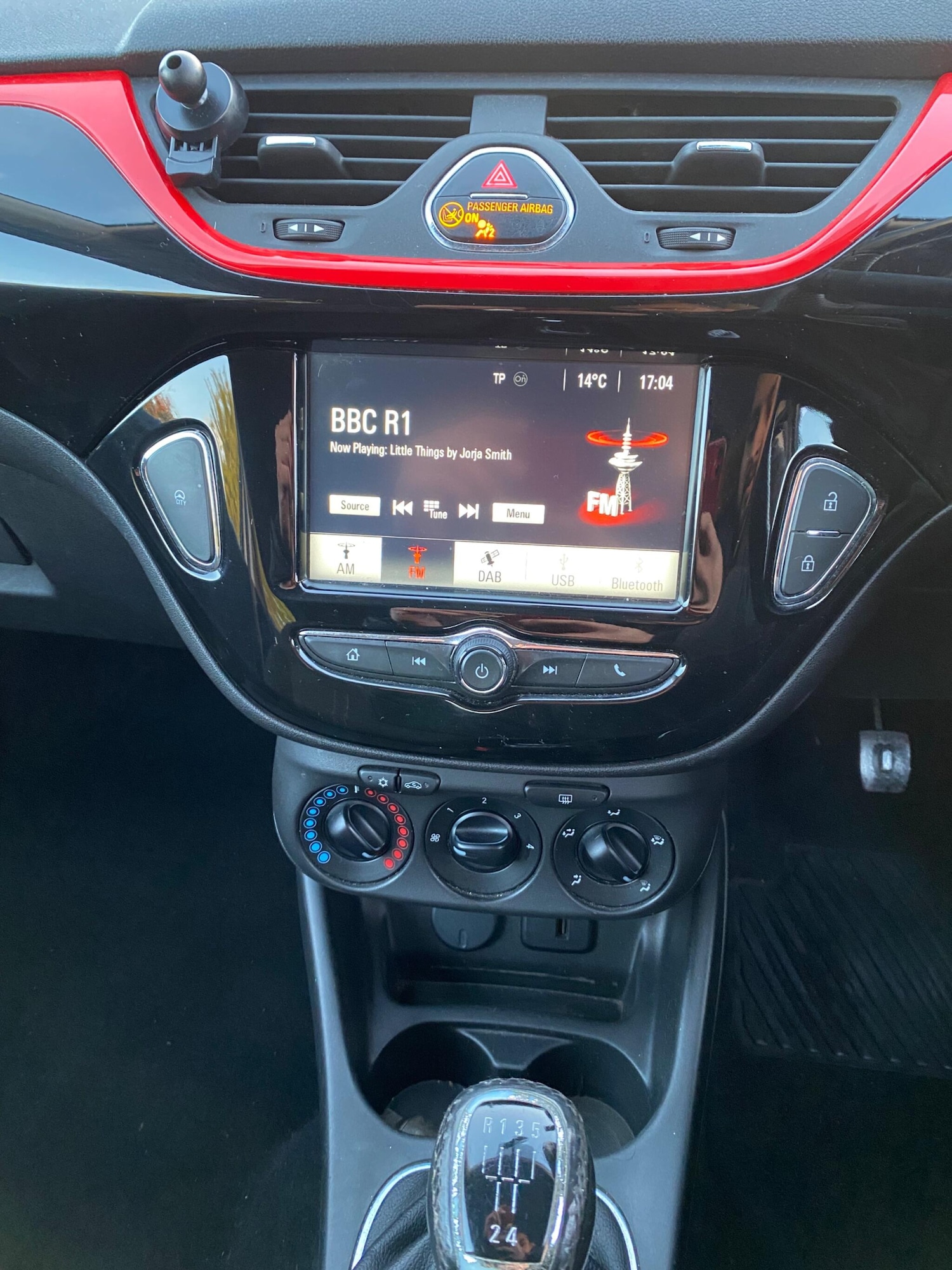 Used Vauxhall Corsa 2017 for sale - 77645760: Photo 8