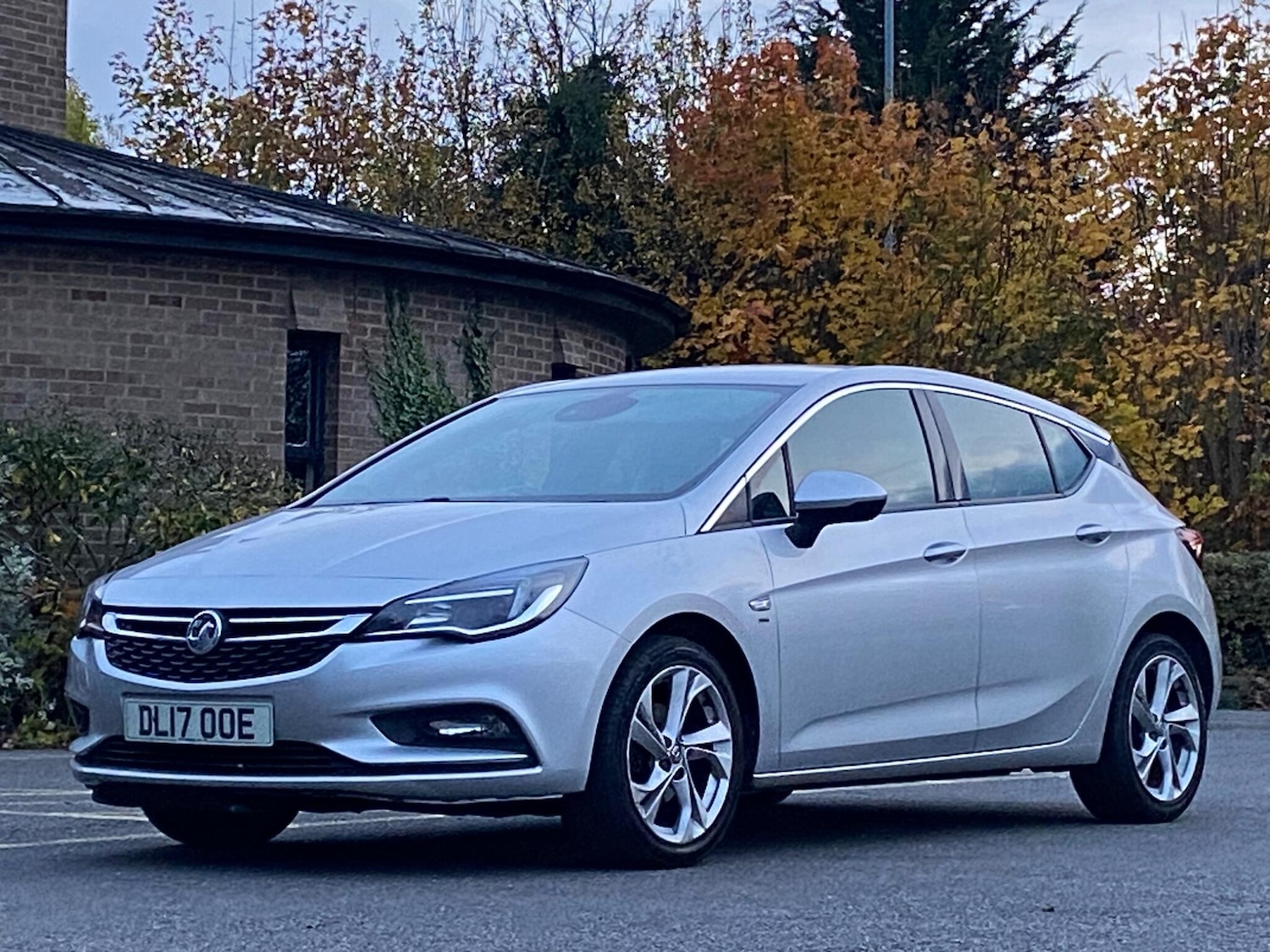 Used Vauxhall Astra 2017 for sale - 77738073: Photo 6