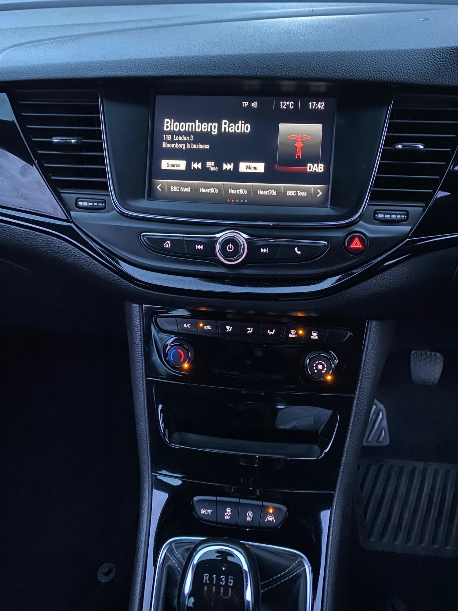 Used Vauxhall Astra 2017 for sale - 77738073: Photo 7