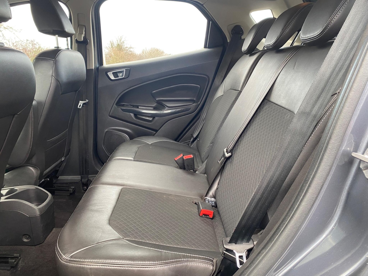 Used Ford Ecosport 2016 for sale - 76952457: Photo 25