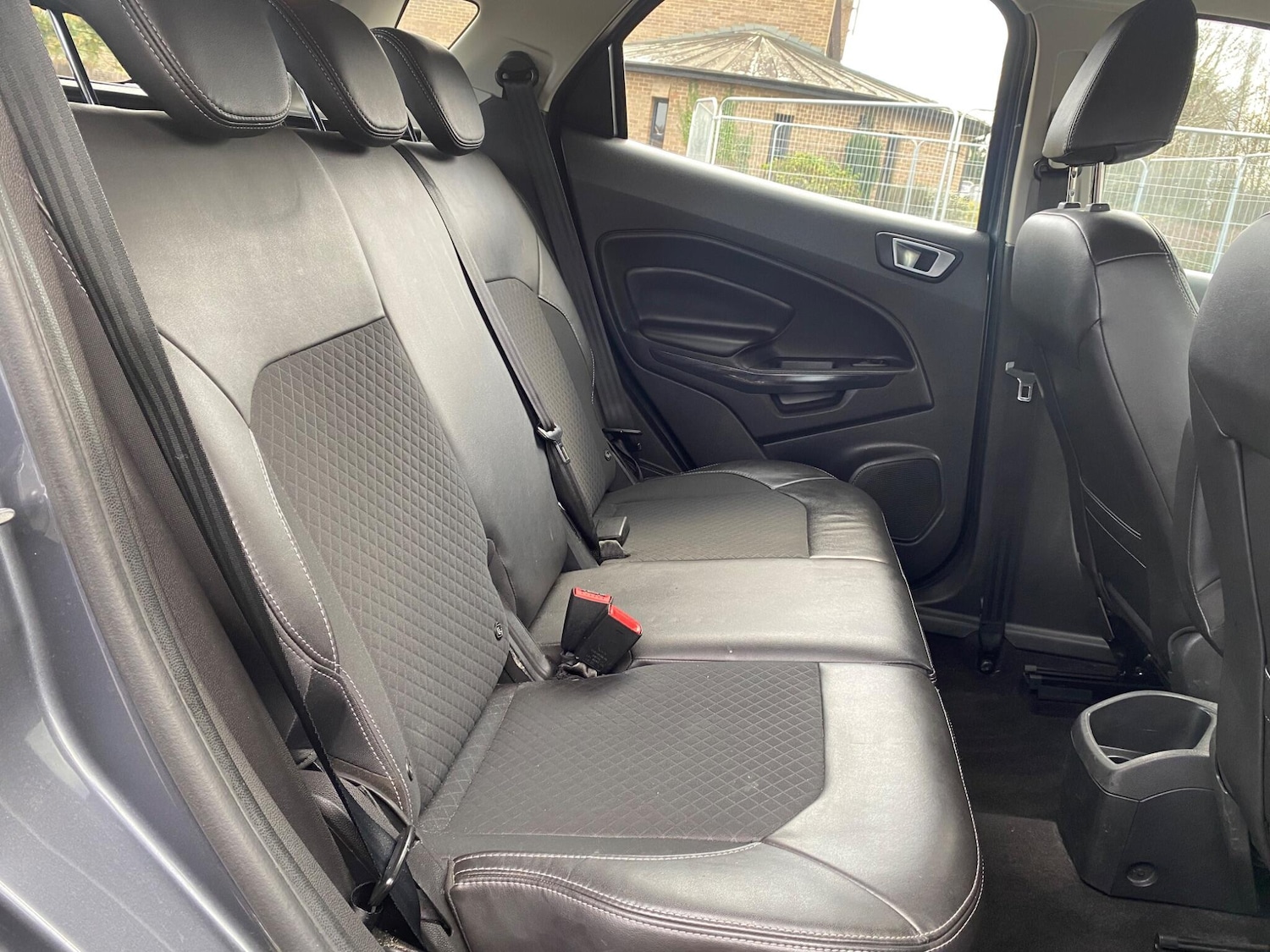 Used Ford Ecosport 2016 for sale - 76952457: Photo 8