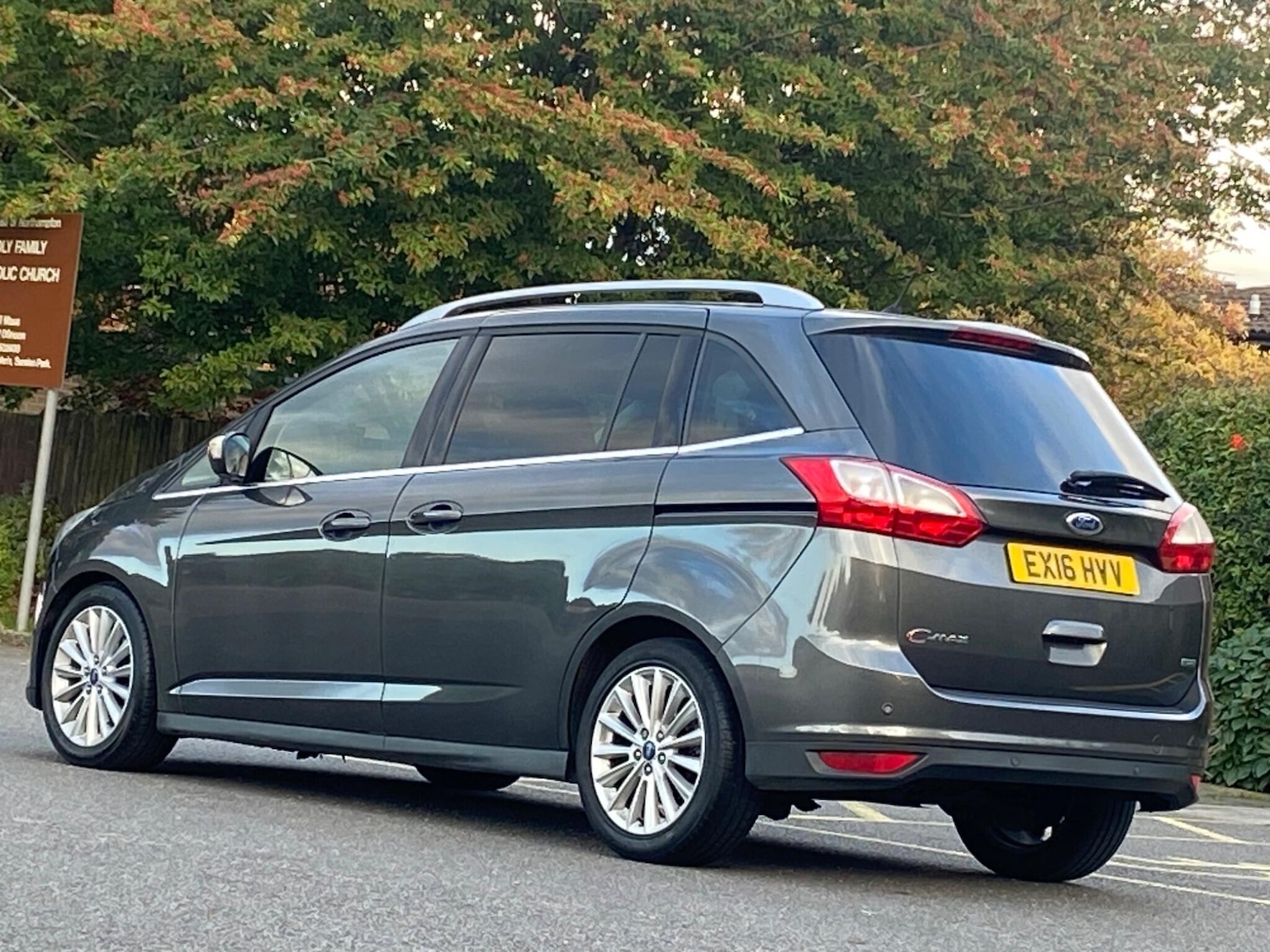 Used Ford Grand C-Max 2016 for sale - 76043206: Photo 25