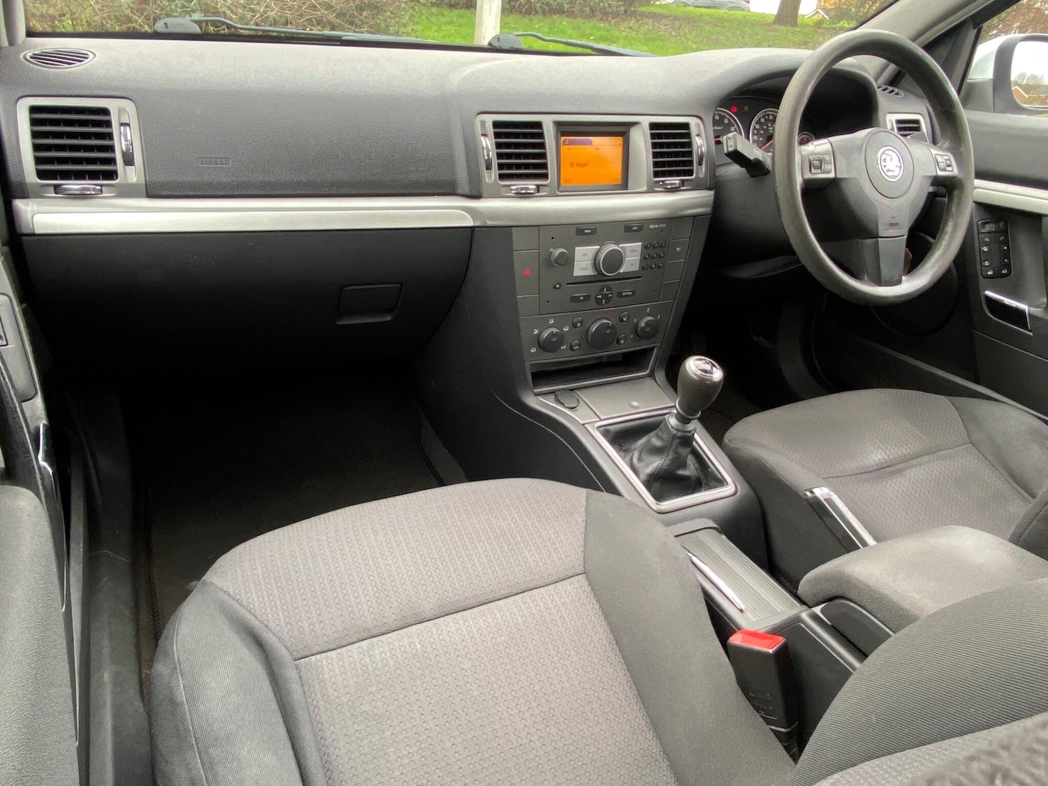 Used Vauxhall Vectra 2007 for sale - 77633472: Photo 12