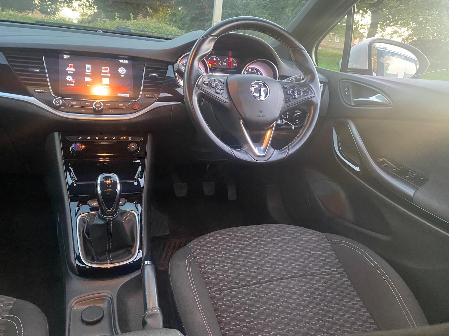 Used Vauxhall Astra 2016 for sale - 77564845: Photo 11