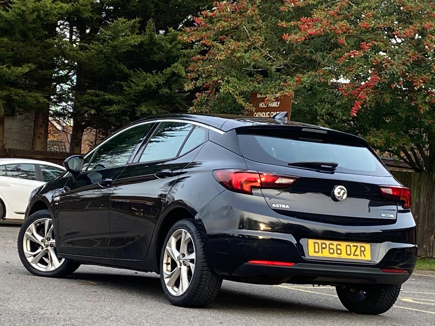 Used Vauxhall Astra 2016 for sale - 77564845: Photo 4