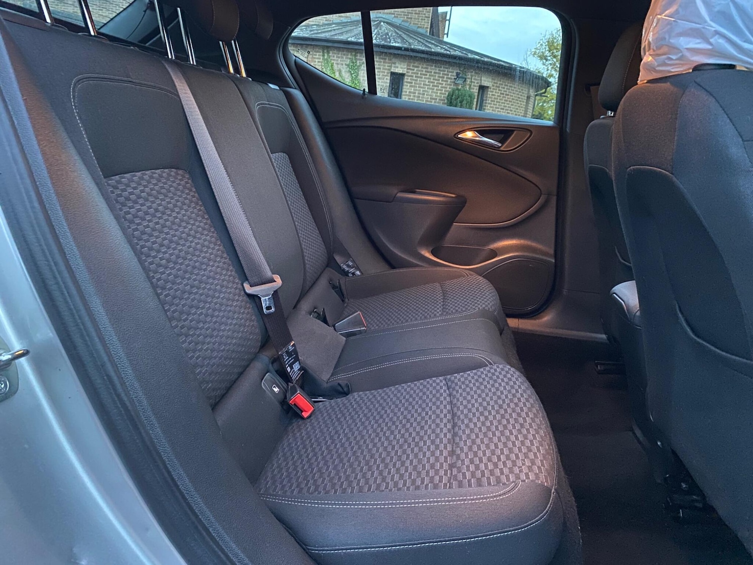 Used Vauxhall Astra 2017 for sale - 78019950: Photo 10