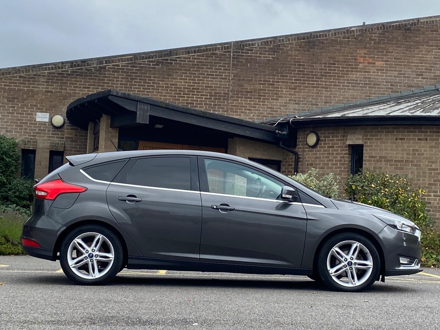Used Ford Focus 2017 for sale - 76349821: Photo 13