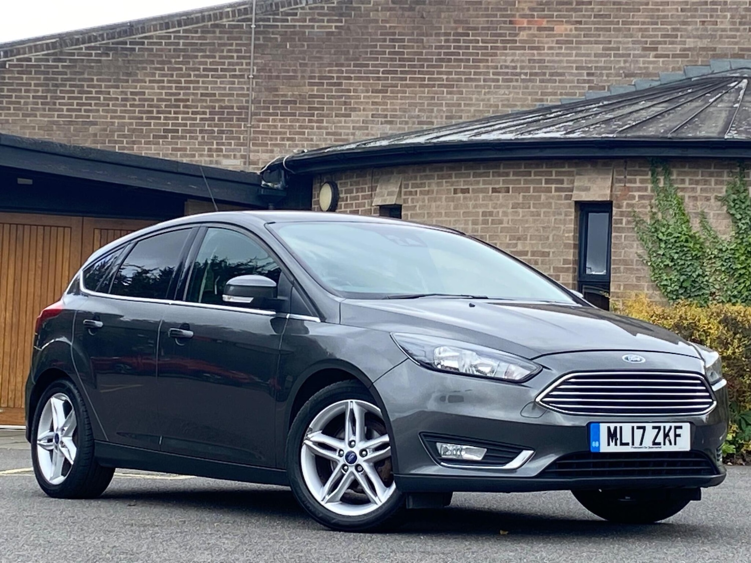 Used Ford Focus 2017 for sale - 76349821: Photo 3