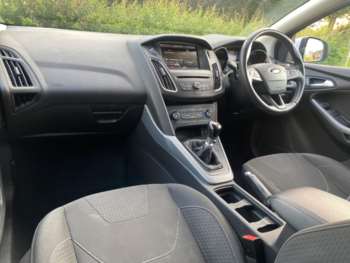 Used Ford Focus 2016 for sale - 74944670: Photo