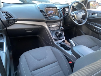 Used Ford Kuga 2016 for sale - 79188743: Photo