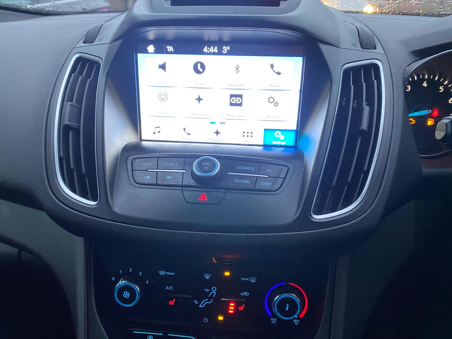 Used Ford Grand C-Max 2016 for sale - 77166805: Photo 2