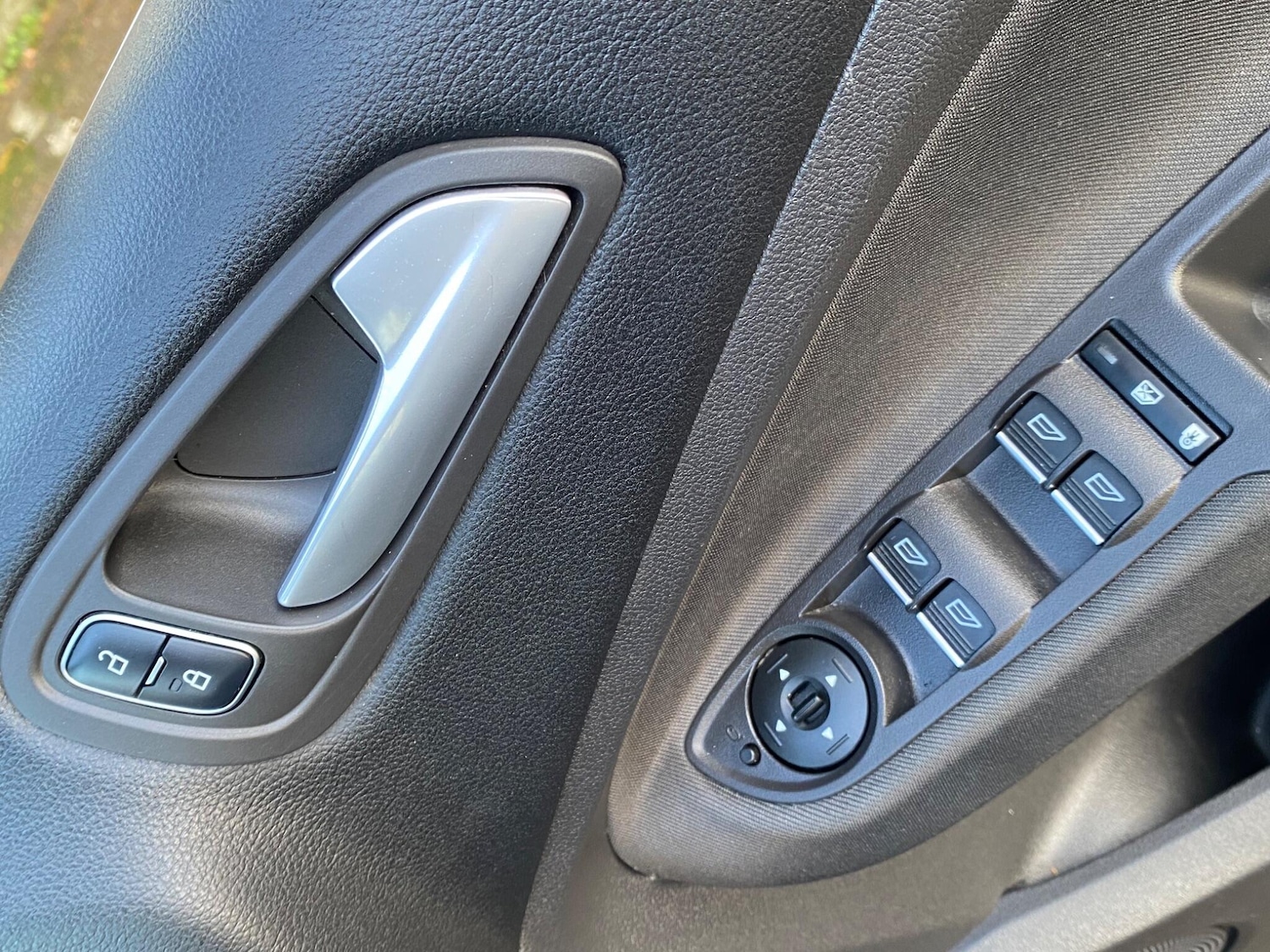 Used Ford Grand C-Max 2016 for sale - 77166805: Photo 21