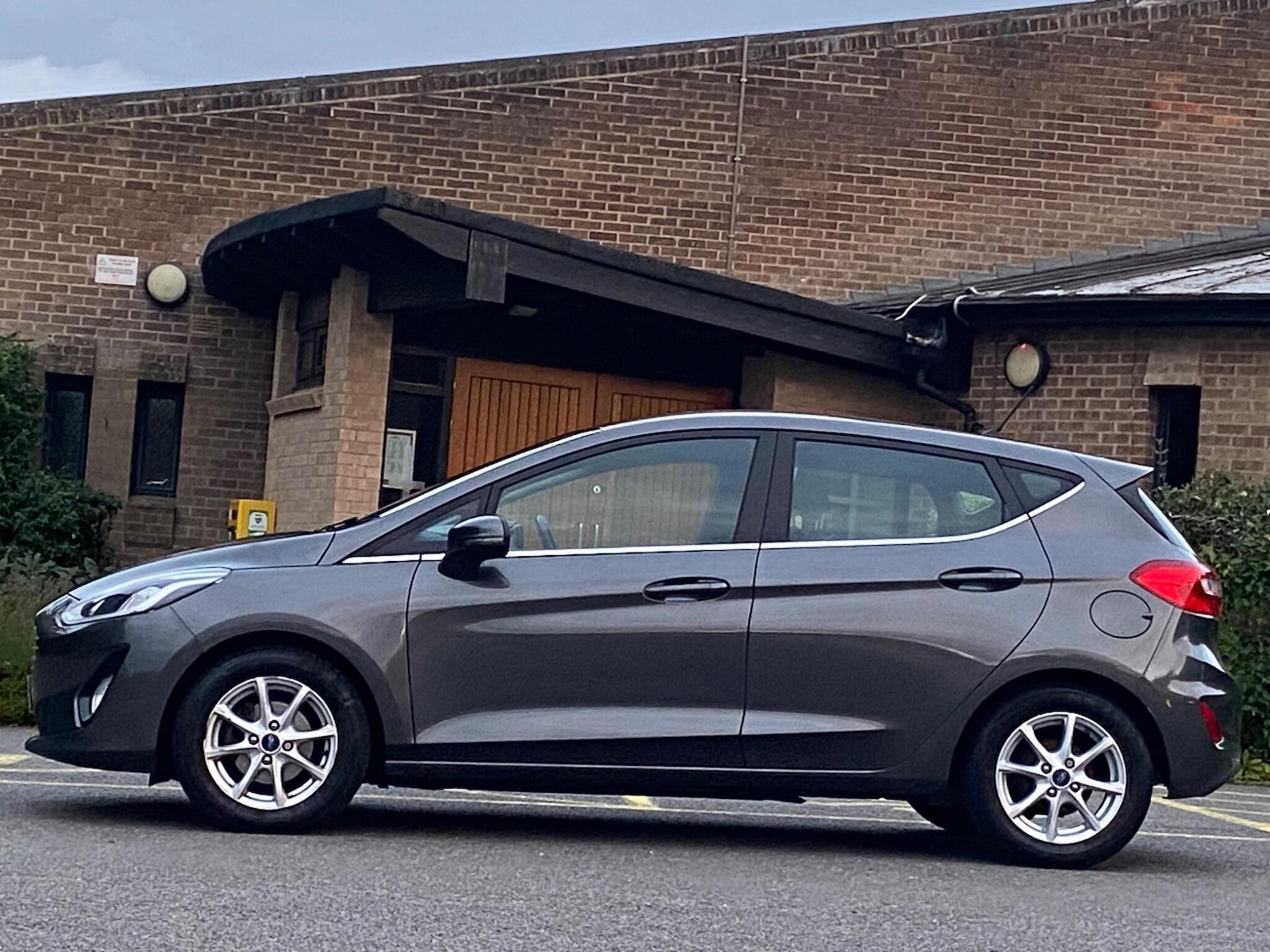 Used Ford Fiesta 2017 for sale - 76042243: Photo 11