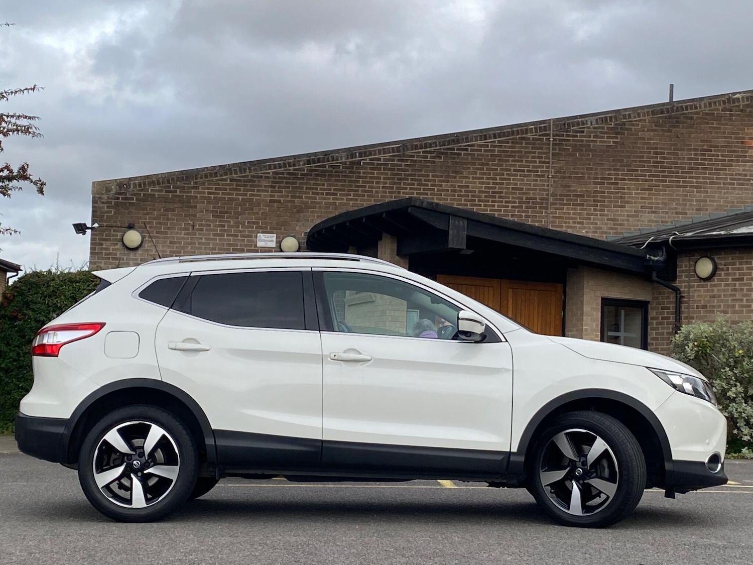 Used Nissan Qashqai 2015 for sale - 76388173: Photo 29