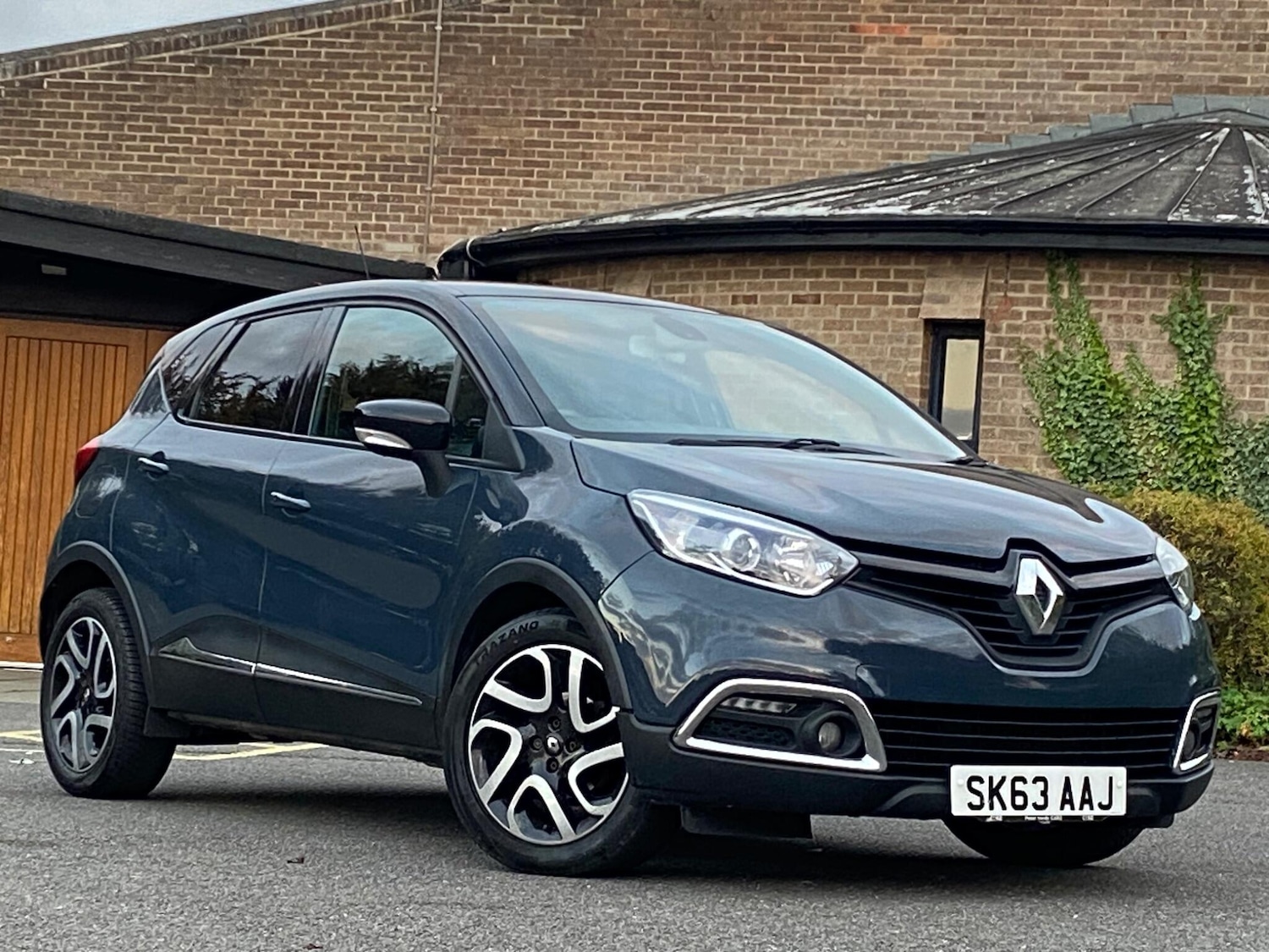Used Renault Captur 2013 for sale - 76239432: Photo 1