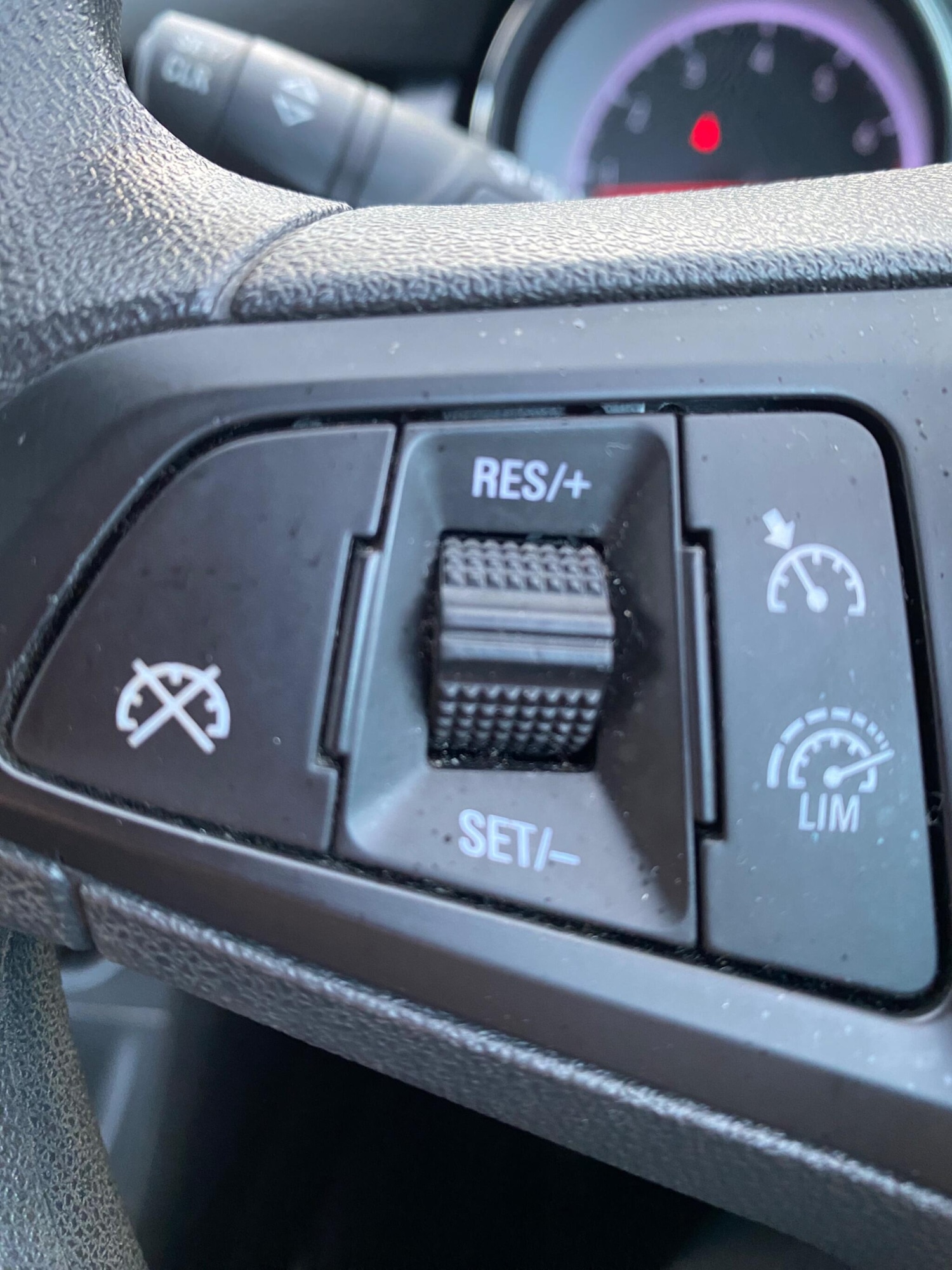 Used Vauxhall Astra 2017 for sale - 77376566: Photo 37