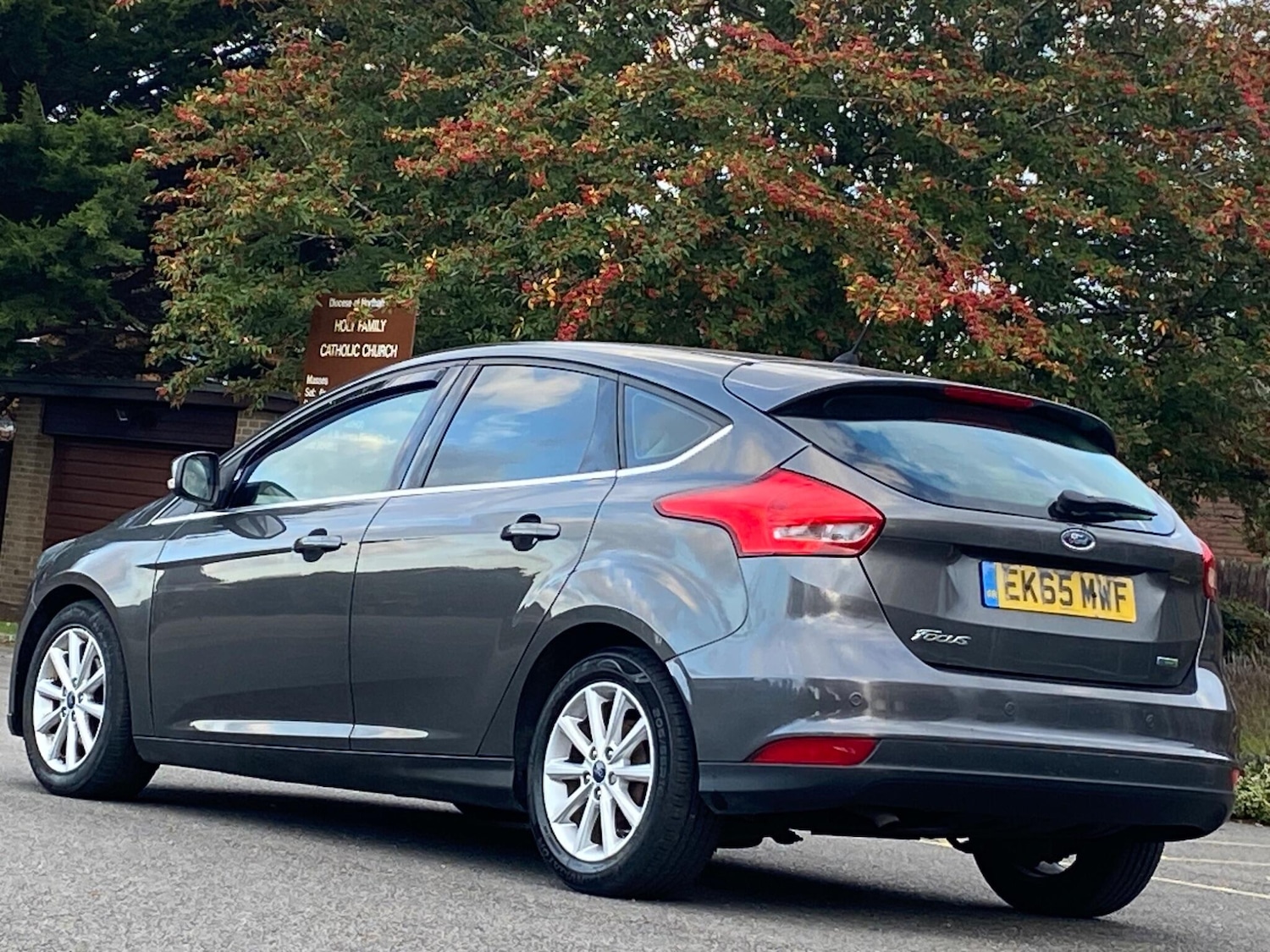 Used Ford Focus 2015 for sale - 76965199: Photo 2