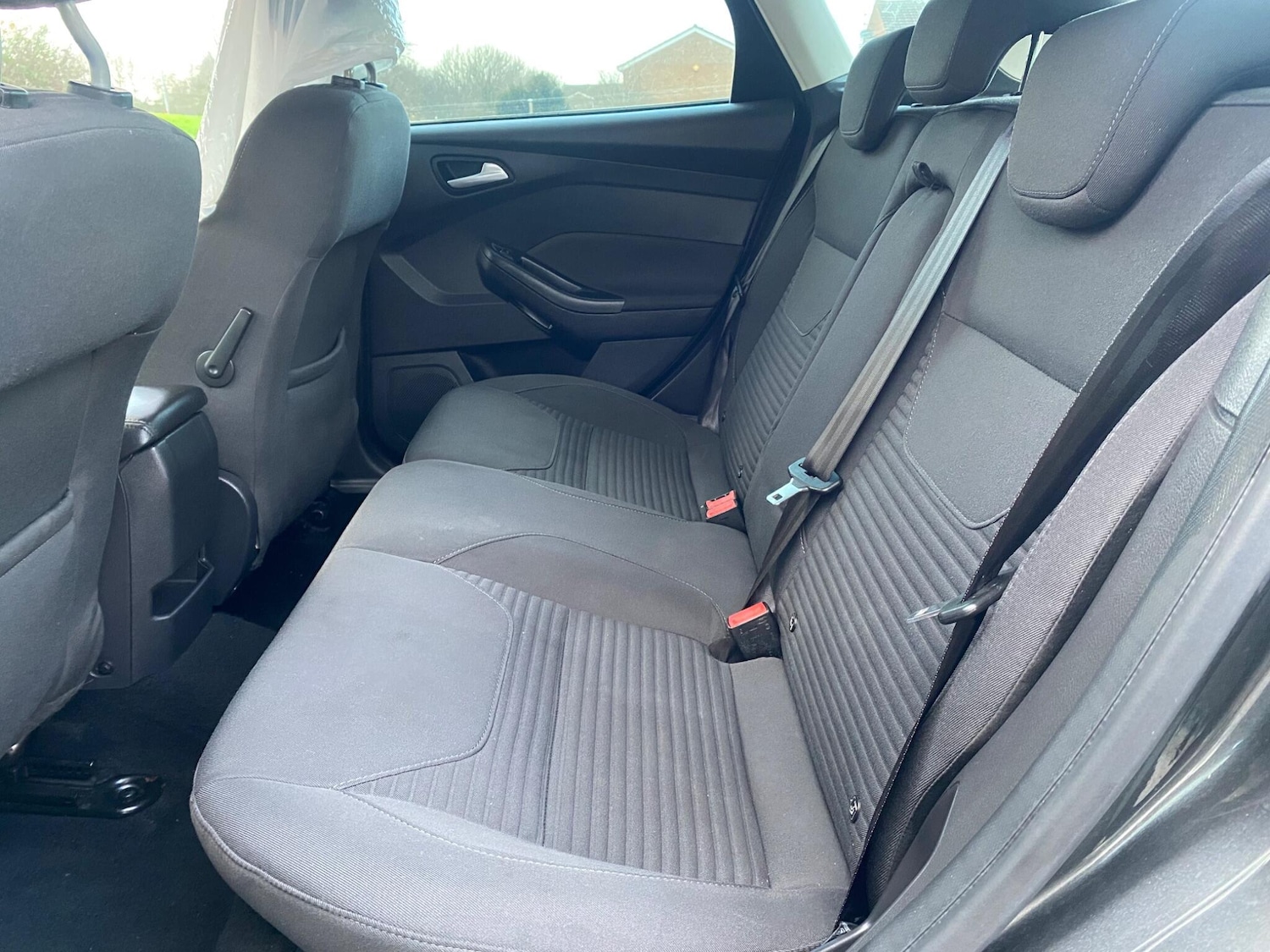 Used Ford Focus 2015 for sale - 76965199: Photo 8