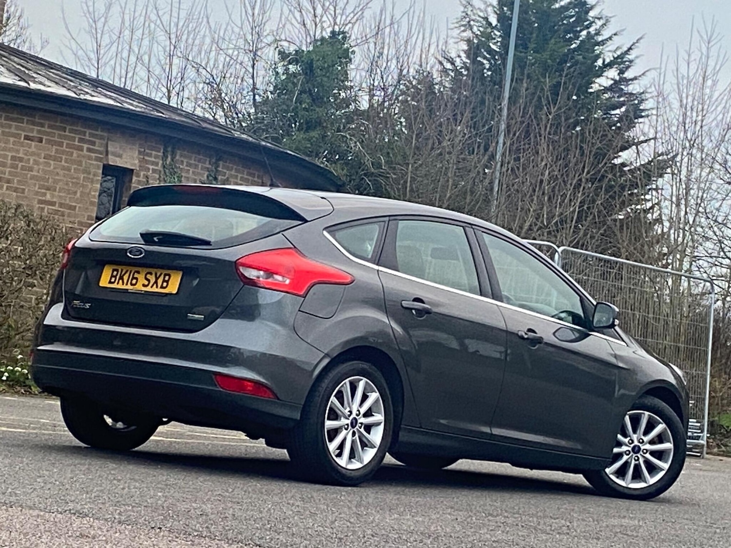 Used Ford Focus for sale - 77738296: Photo 2