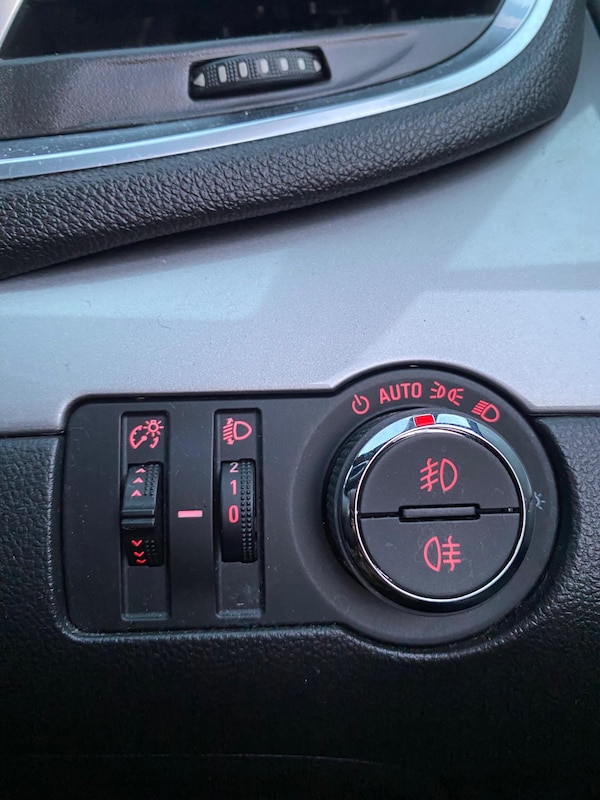Used Vauxhall Mokka 2015 for sale - 76240193: Photo 28
