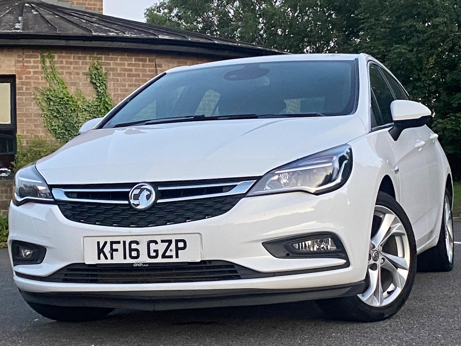 Vehicle 33