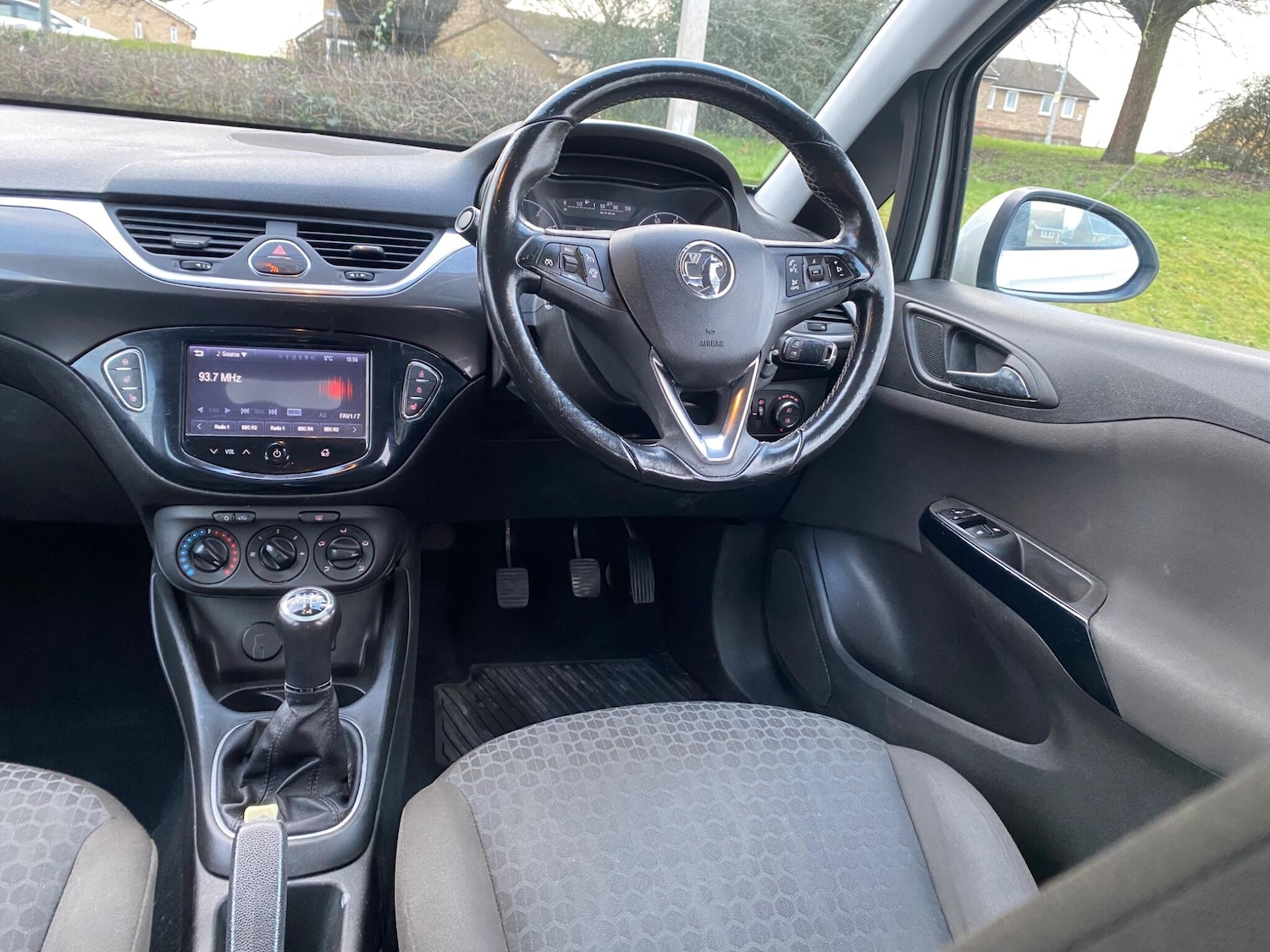 Used Vauxhall Corsa 2015 for sale - 77377361: Photo 18