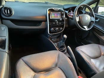 Used Renault Clio 2016 for sale - 79292441: Photo