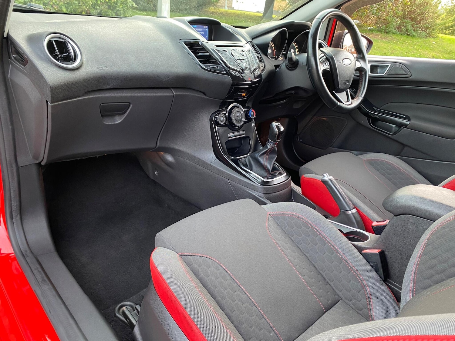 Used Ford Fiesta 2016 for sale - 76059807: Photo 34