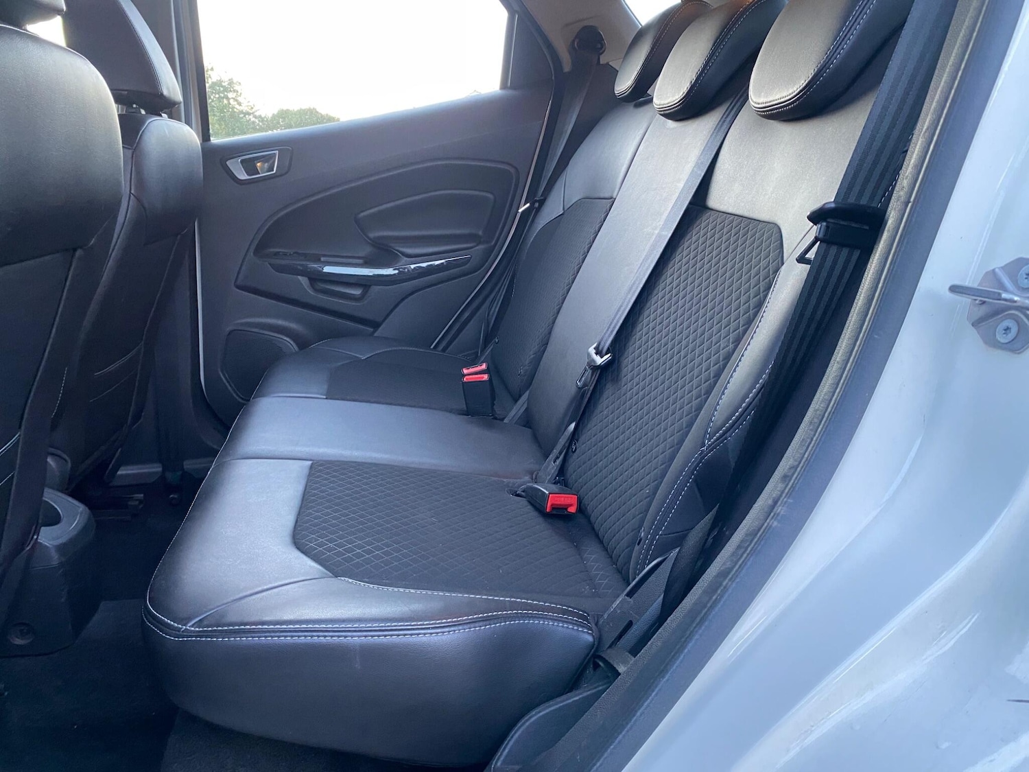 Used Ford Ecosport 2015 for sale - 76988180: Photo 7