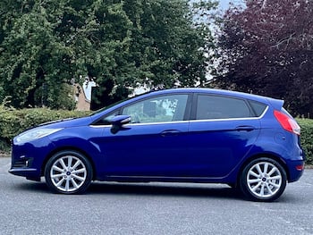 Used Ford Fiesta 2015 for sale - 79807904: Photo