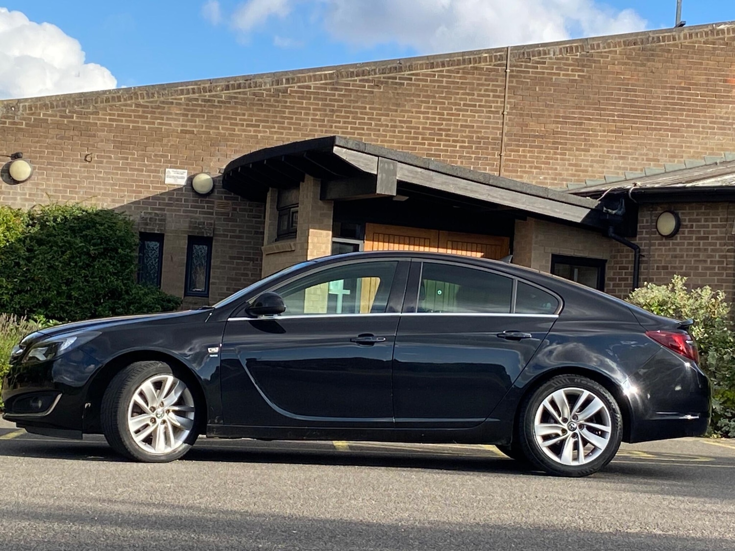 Used Vauxhall Insignia 2017 for sale - 77237869: Photo 13