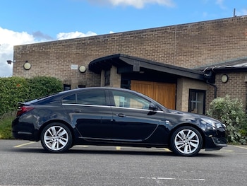 Used Vauxhall Insignia 2017 for sale - 77237869: Photo